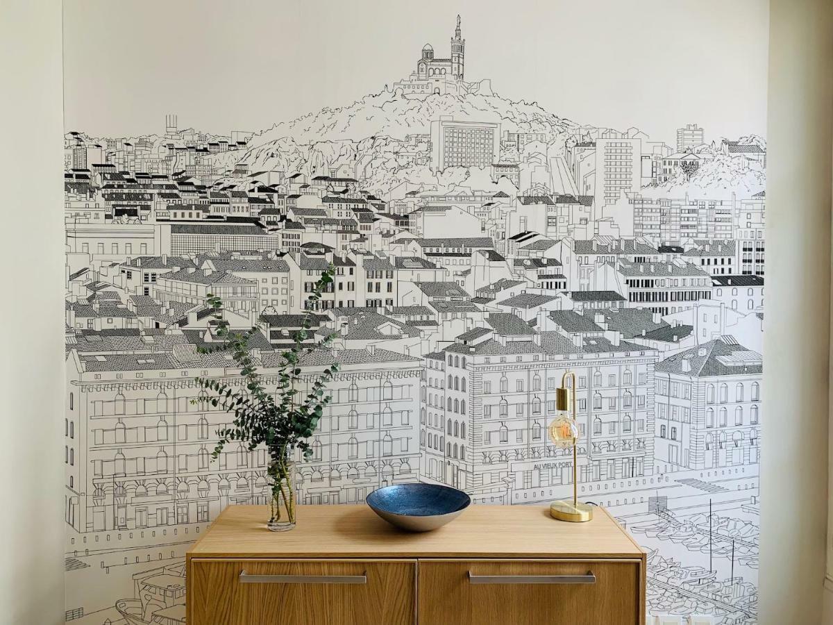 L'escale Au Coeur Du Vieux Port De * Marseilles
